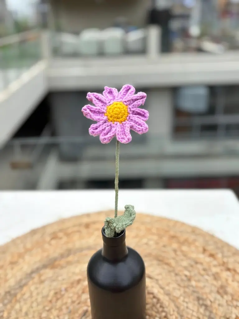 purple daisy.webp