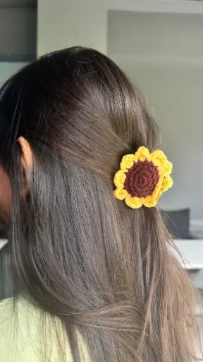 Sunflower clutcher