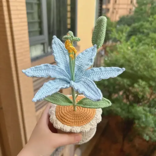 Lily Pot (blue)